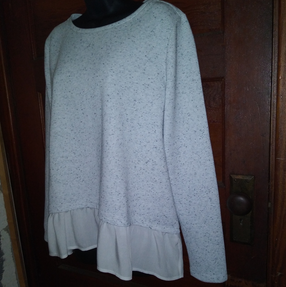 NWT  LOFT (by Ann Taylor) Top Long Sleeve Large
